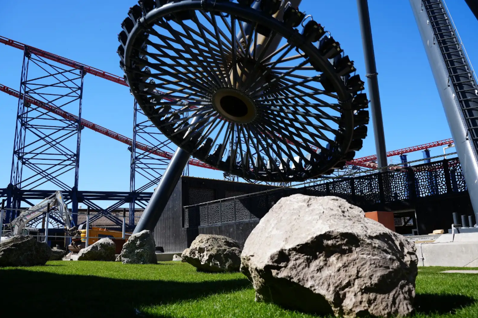Aviktas at Blackpool Pleasure Beach