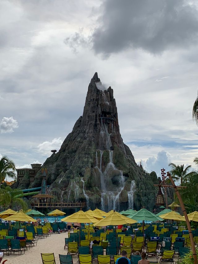 Krakatau volcano at Universal Volcano Bay