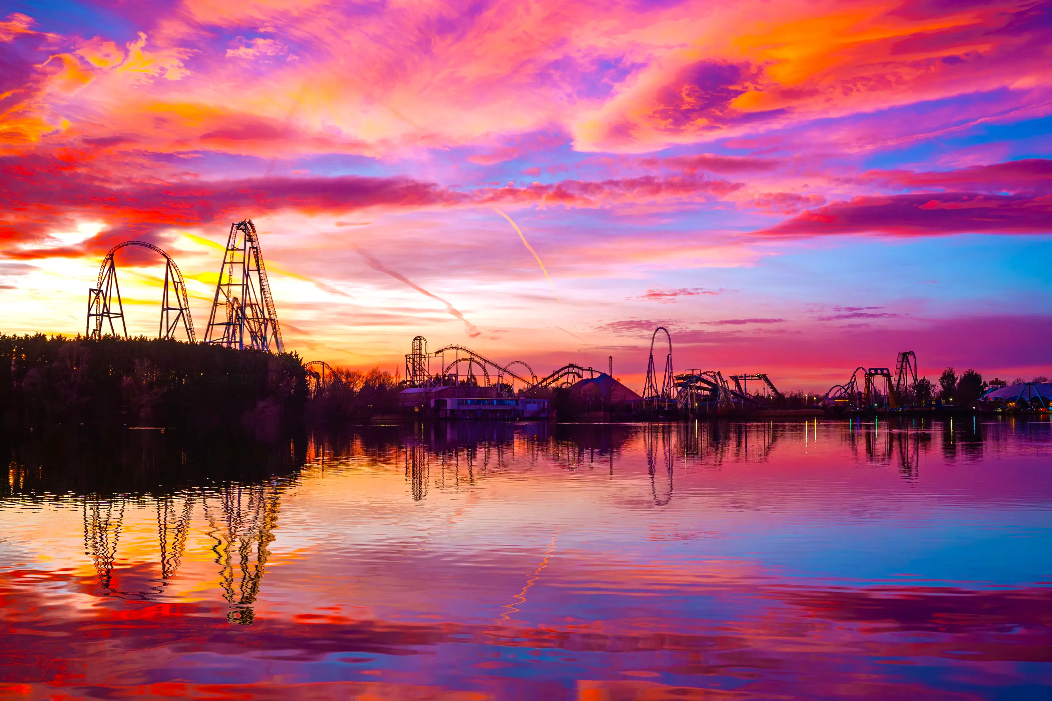The Ultimate UK Theme Park Summer Holidays Guide 2026: Events, Ticket Offers and Money-Saving Tips